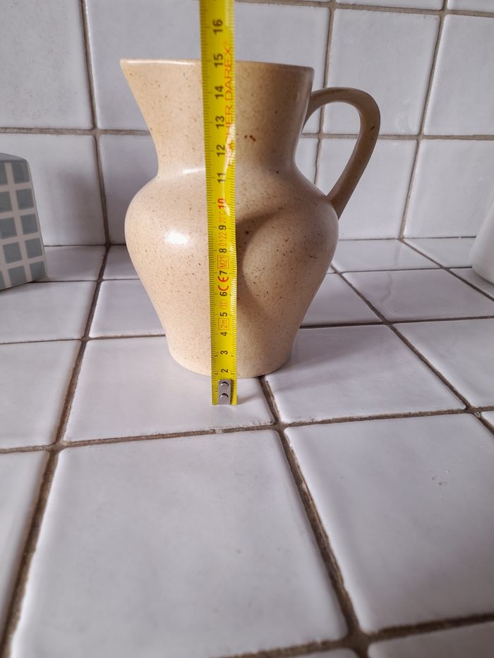 Pichet beige - photo numéro 5