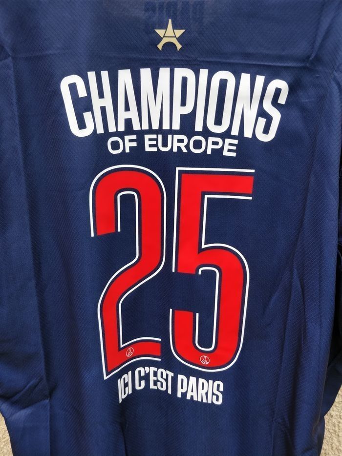 Maillot PSG taille L paris saint germain - photo numéro 3