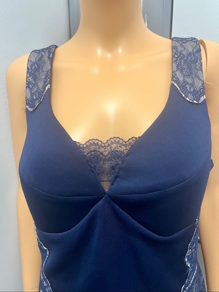 Robe élégante marine lipsy - photo numéro 3