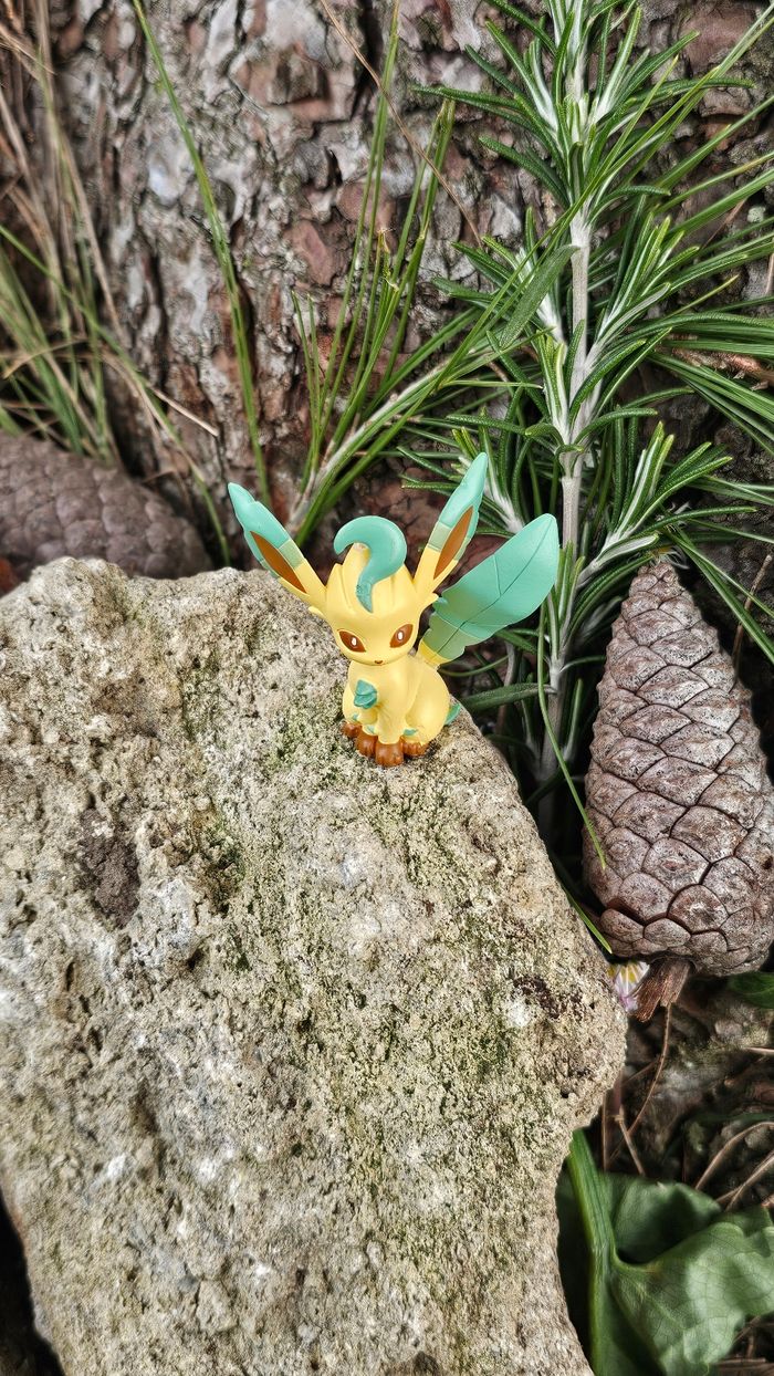 Super figurine Pokemon nintendo Phyllali - photo numéro 1