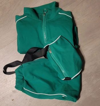 Ensemble jogging enfant neuf 3 pièces 