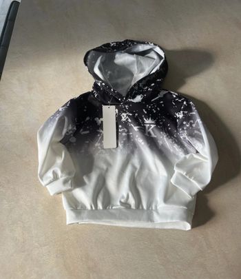 Pull enfant neuf