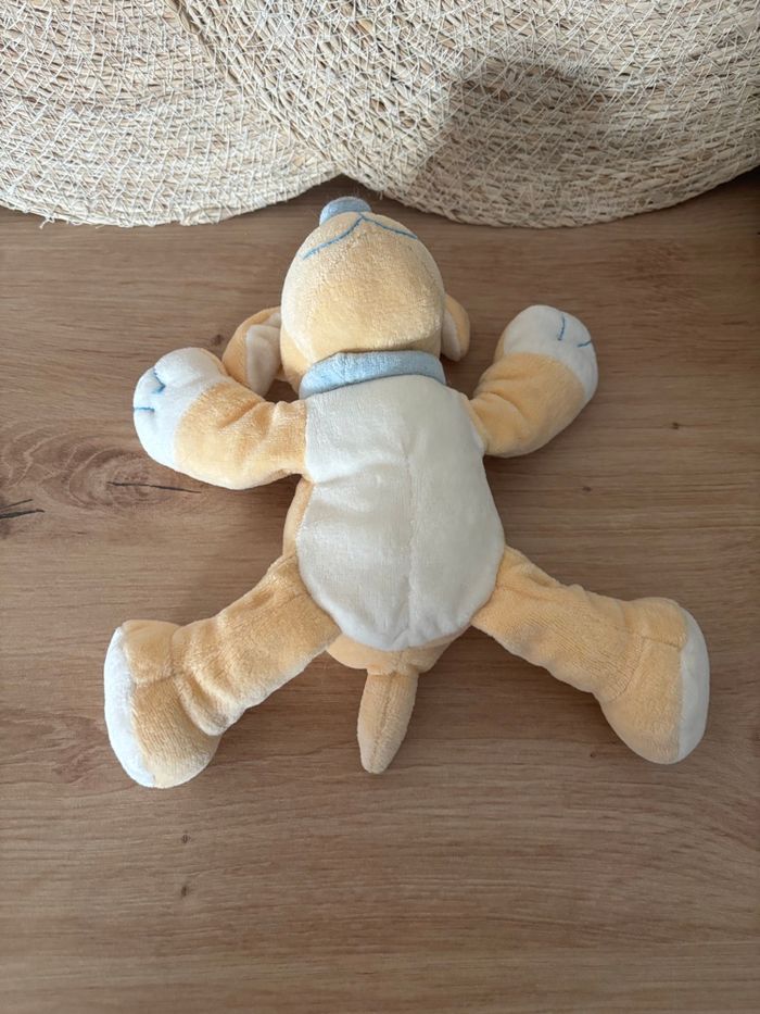 Doudou chien beige blanc collier bleu jollybaby - photo numéro 4