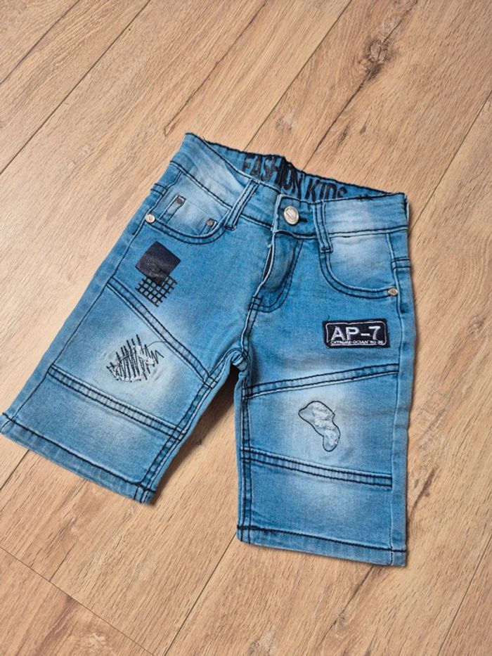 Short jeans 2 ans