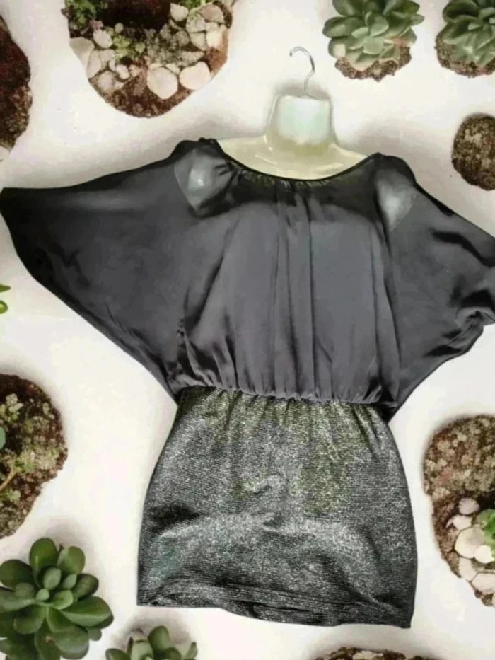 Robe courte 🌹 M 🌹noir et argent - photo numéro 3
