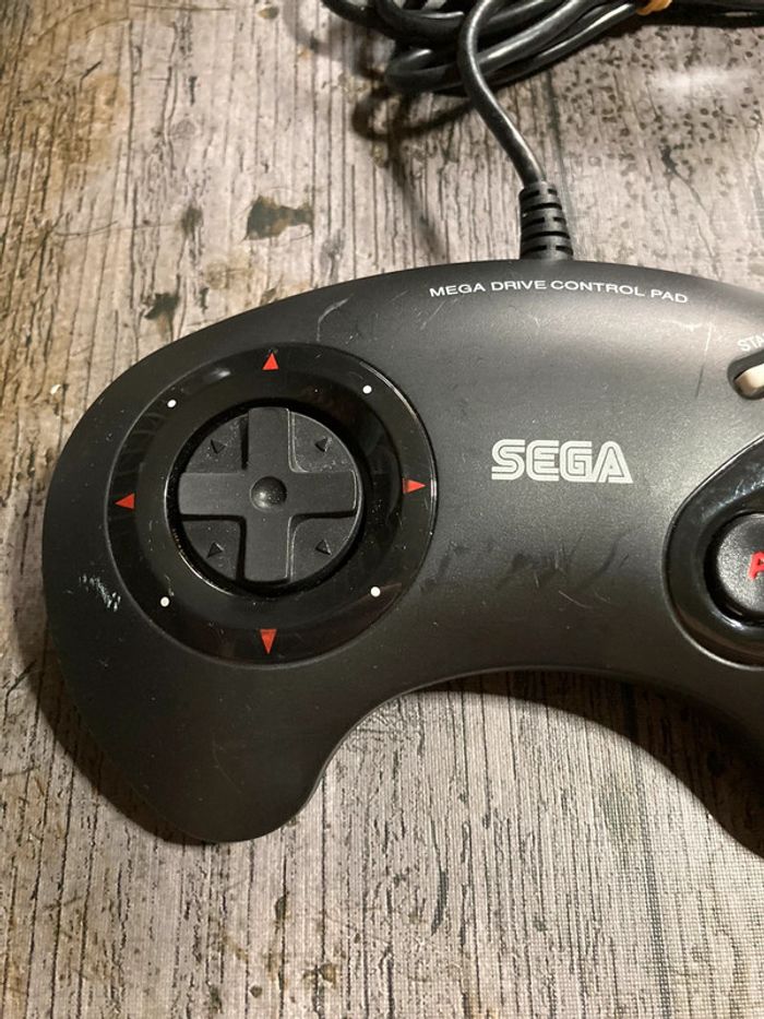 Manette Nintendo Switch MegaDrive USB Loose - photo numéro 2