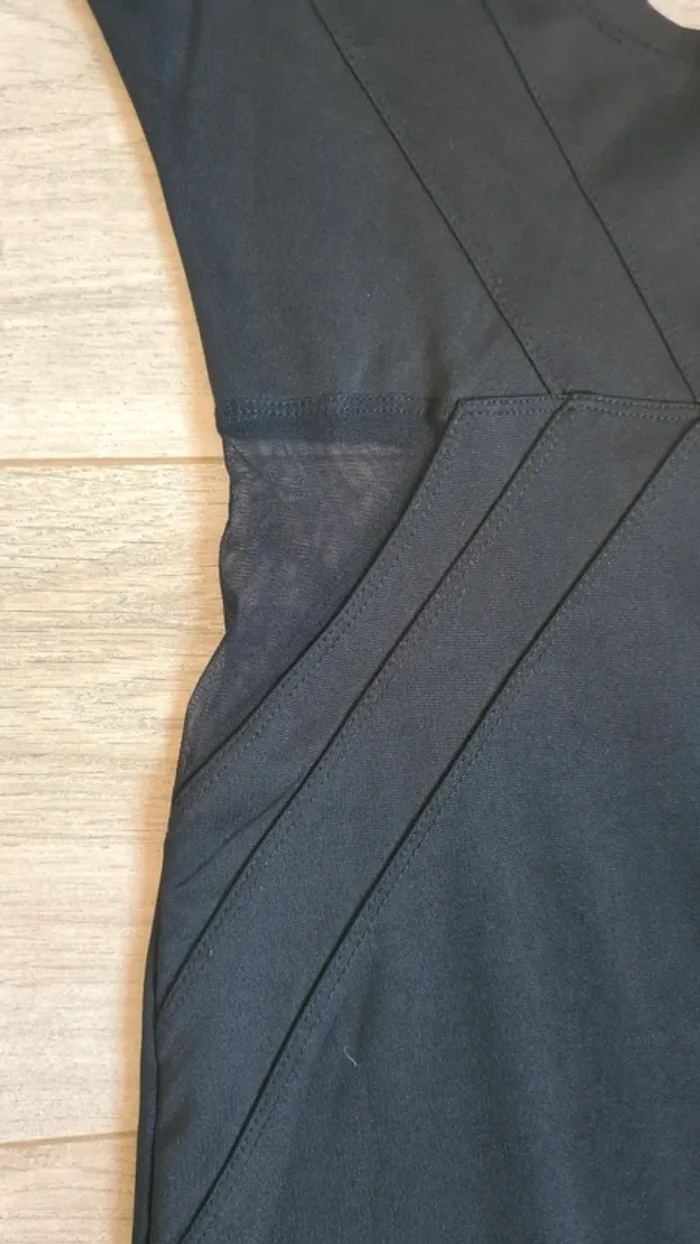 Robe M - photo numéro 2