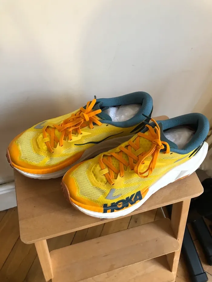 Hoka mafate x trail 43 1/3 comme neuve - photo numéro 2