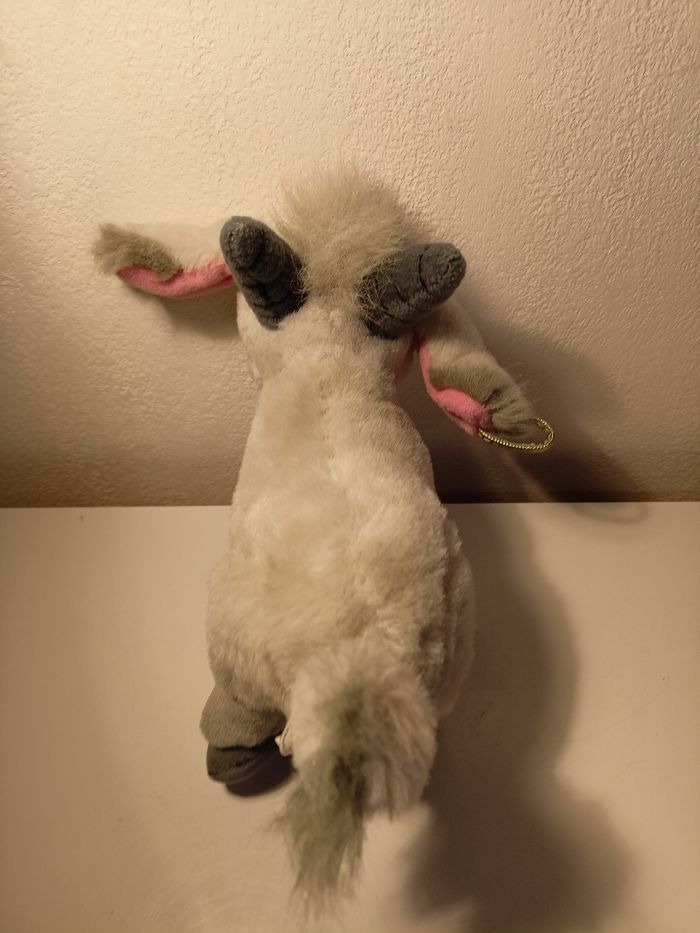 Djali chèvre notre dame de Paris 22 cm Disneyland Paris - photo numéro 3