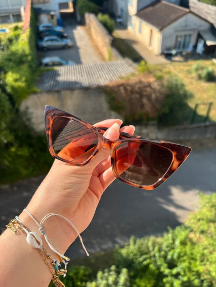 Lunettes de soleil - photo numéro 6
