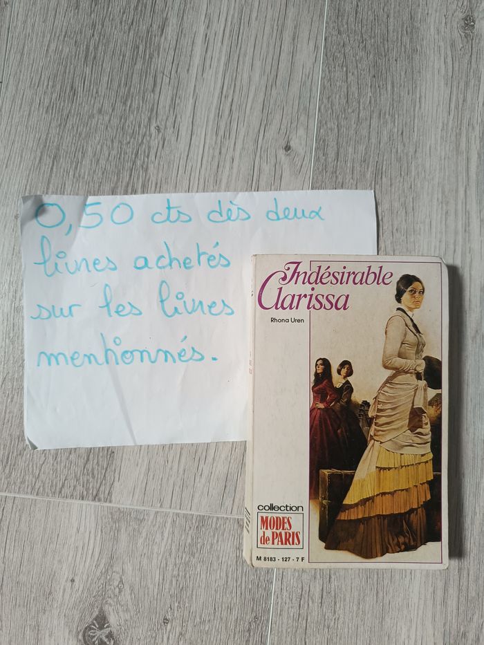 Livre  collection Modes de Paris