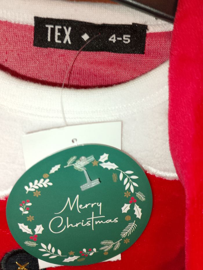 Pyjama Noël 3 pièces neuf 4 - 5 ans - photo numéro 6