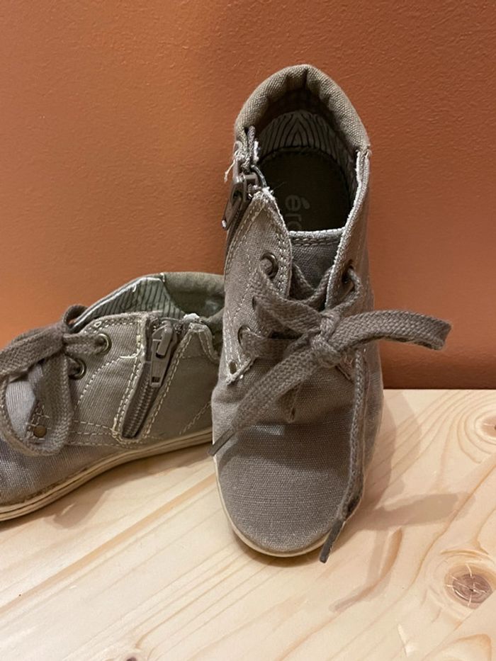 Chaussures - photo numéro 3