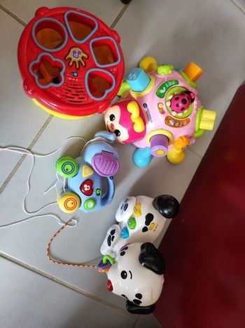Lot jouets musicaux vetch