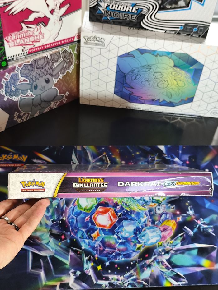 Coffret Darkrai-GX chromatique Légendes brillantes SL3.5 - photo numéro 7