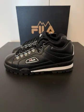 Fila Trailblazzer L wmn couleur noir taille 38 neuf dans sa boîte.