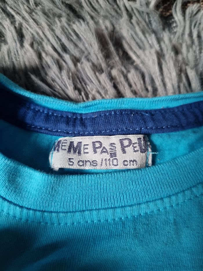 T-shirt manches longues bleu avec écriture 5ans - photo numéro 3