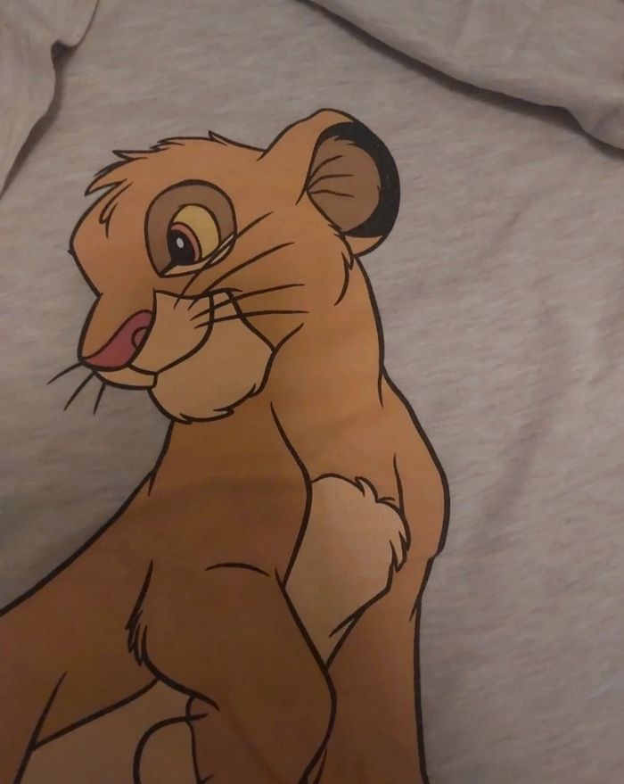 T-shirt "Le roi lion" - photo numéro 2