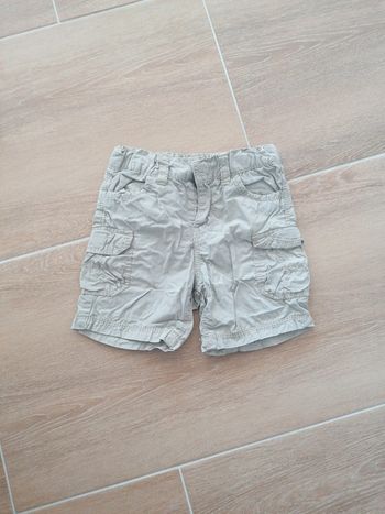 Short garçon crème 3 ans