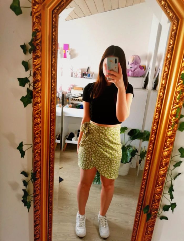 Jupe à fleurs taille haute nouée verte neuve - photo numéro 2