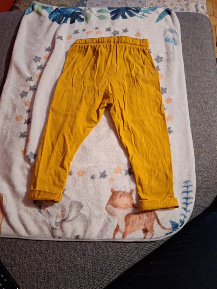 Pantalon léger jaune - photo numéro 3