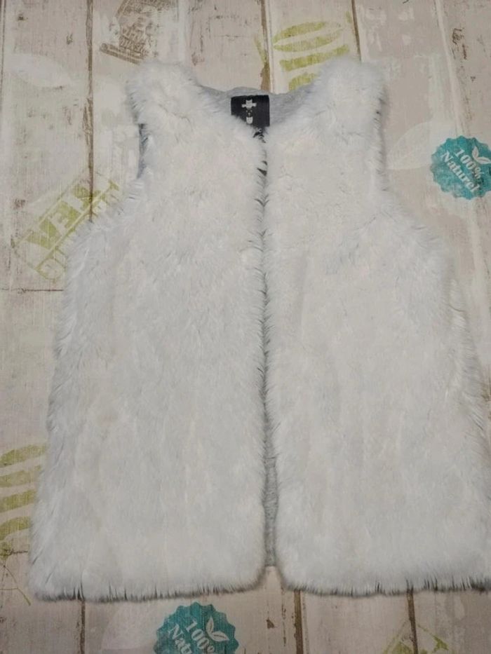Veste blanche et grise - photo numéro 1