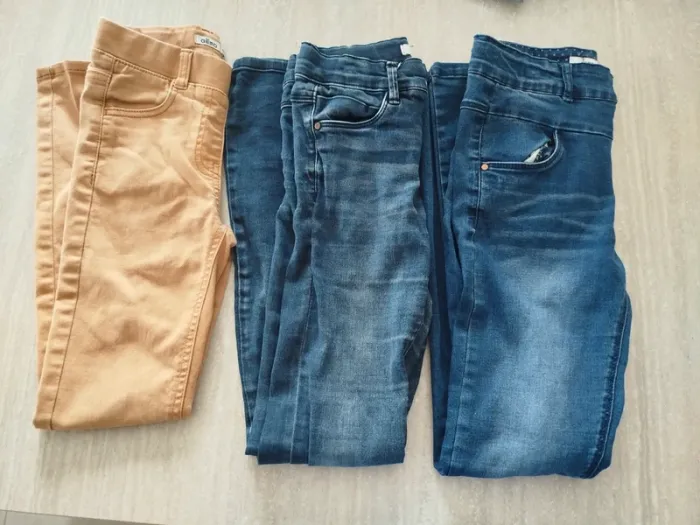 Lot 10 ans - 28 pièces - photo numéro 2