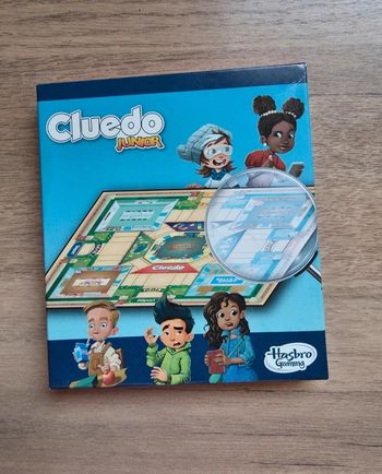 Cluedo Junior - Le Jeu d'Enquête Idéal pour les Enfants (Hasbro) macdo neuf