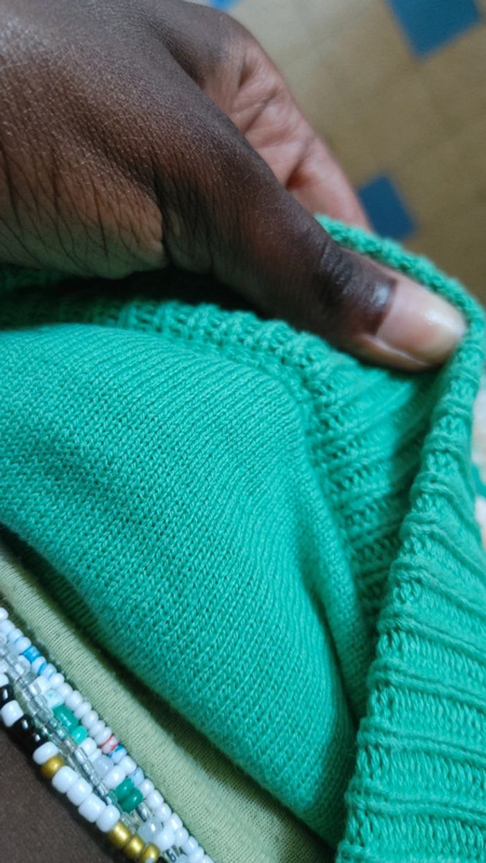 Mini jupe en maille blanche et verte - photo numéro 7