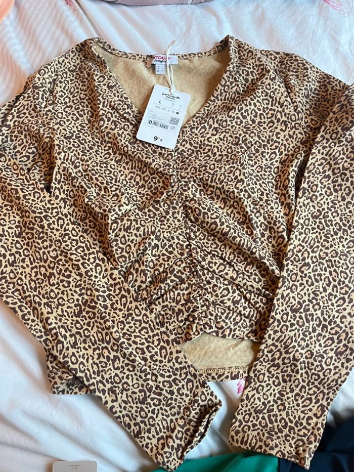 T shirt motif léopard