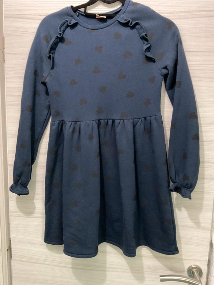 Robe courte molletonnéé