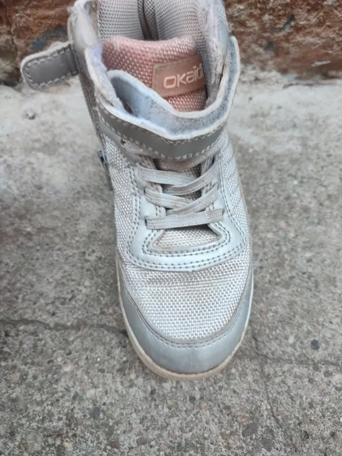 Chaussures basket taille 28 marque Okaïdi - photo numéro 9