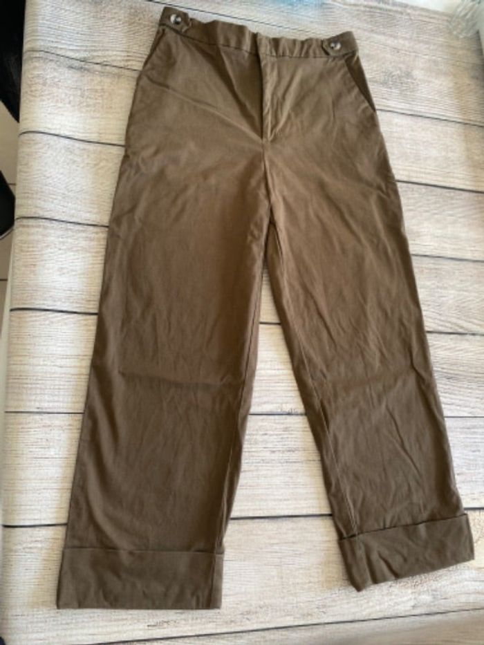 Pantalon jambes larges 42