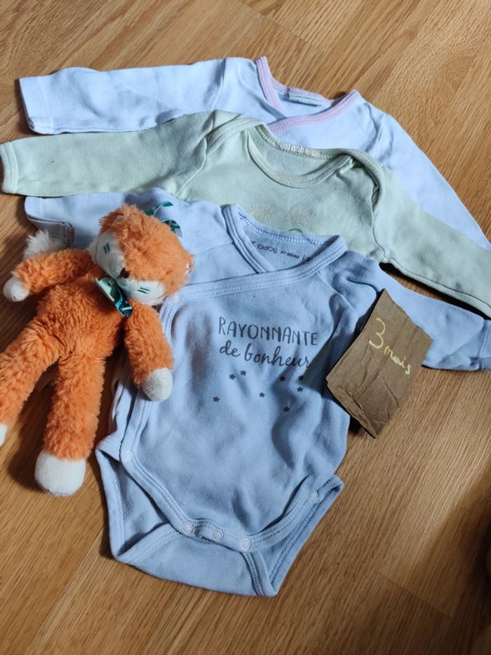 Lot de 3 bodies 3 mois
