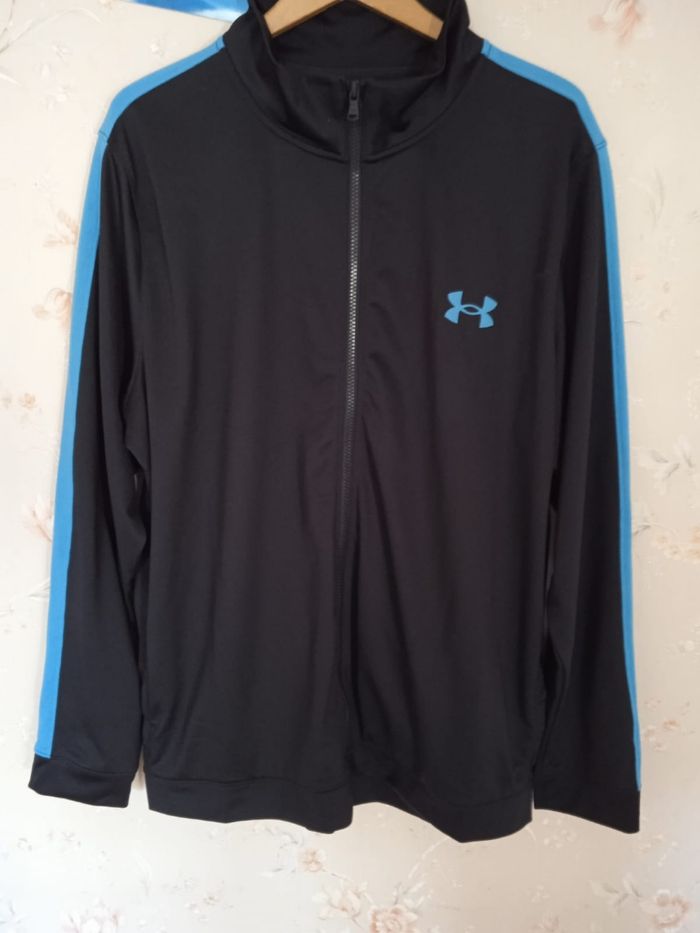 Ensemble under armour