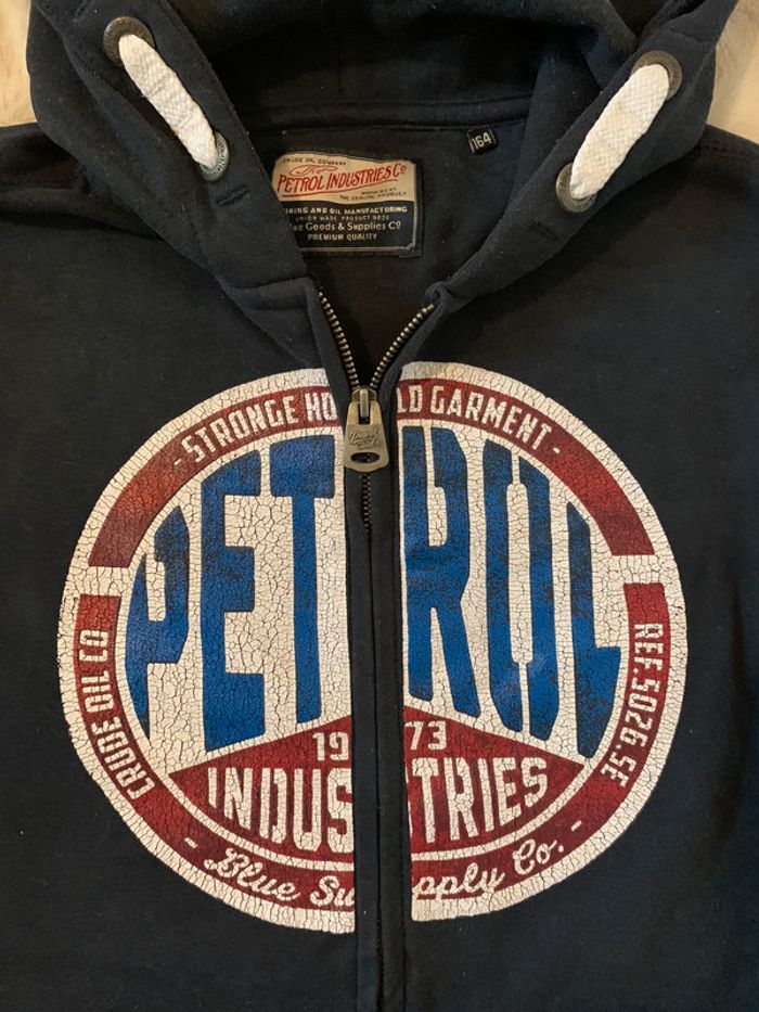 Sweat zippé à capuche Pétrol Industries taille 164 (16 ans) excellent état - photo numéro 2
