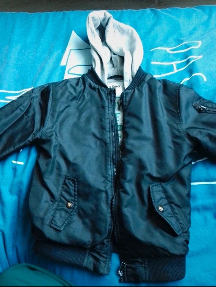 Manteau a capuche - photo numéro 3