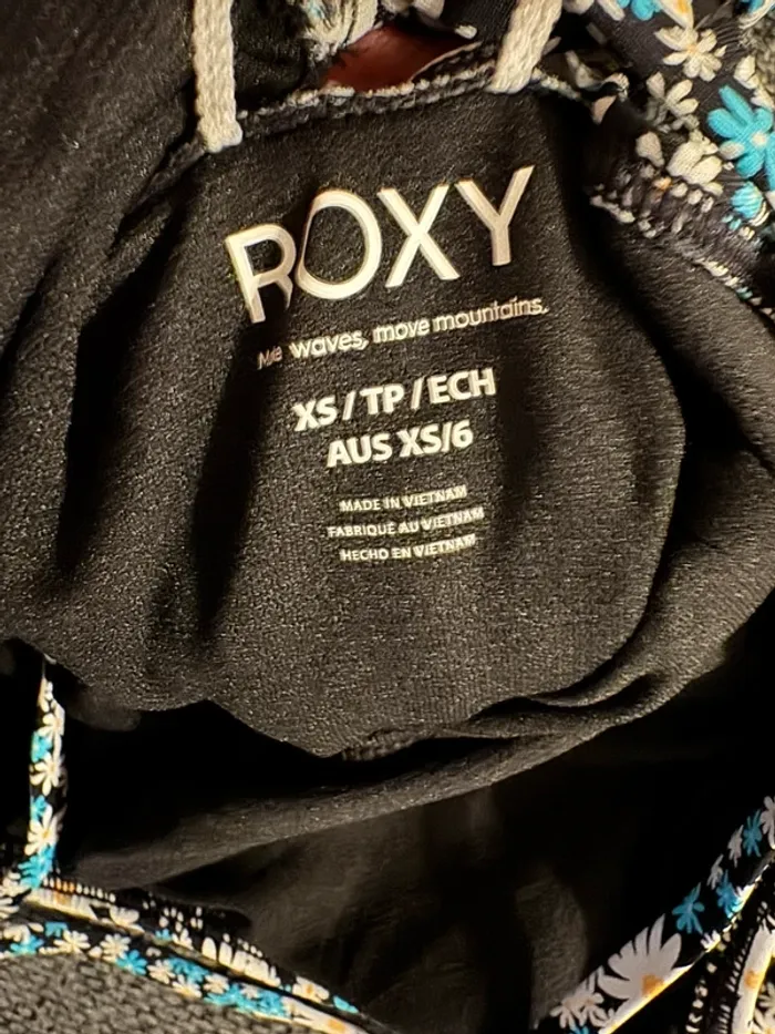 Maillot de bain une pièce Roxy taille XS bleu et blanc, fleurs - photo numéro 3