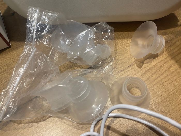 Tire lait momcozy M5 lot complet - photo numéro 5