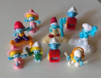 Jouet kinder vintage Schtroumpfs