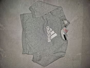 Sweat  adidas