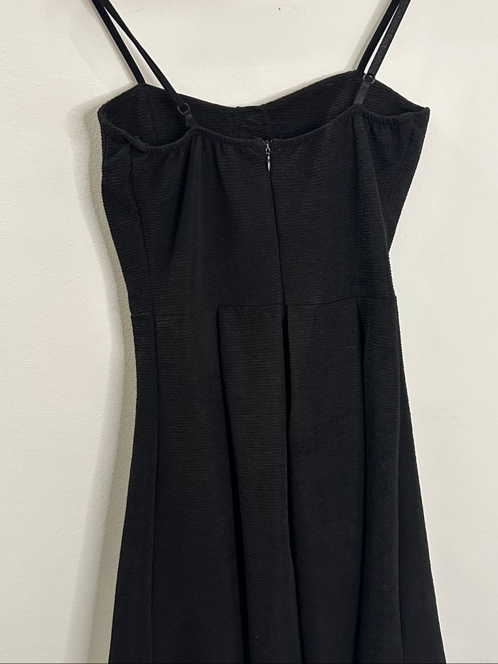 Robe noire taille 40 portée 1 fois - photo numéro 6