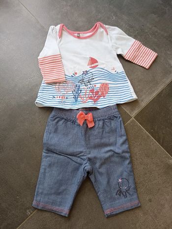 Ensemble pantalon + 2 T-shirts manches longues T54