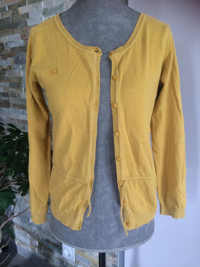 Gilet moutarde 14 ans