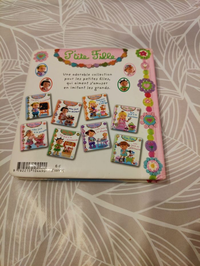 Livre rose joue à la princesse - photo numéro 2