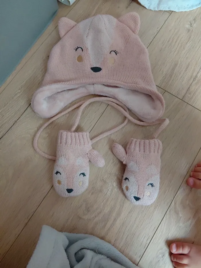 Bonnet et moufles