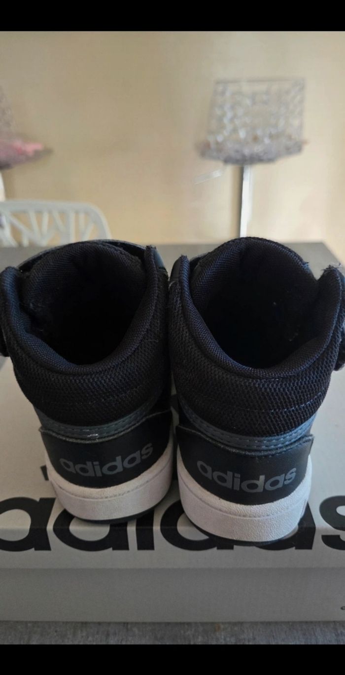 Baskets Adidas - photo numéro 5