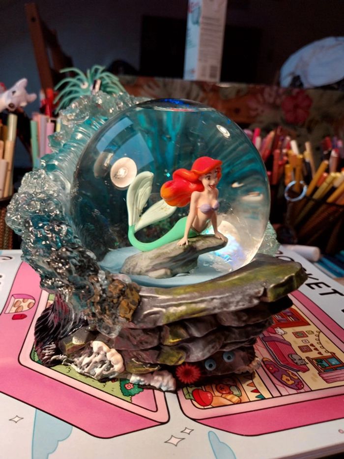 Snowglobe disney ariel la petite sirene
