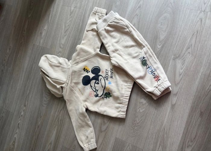 Jogging mickey - photo numéro 2