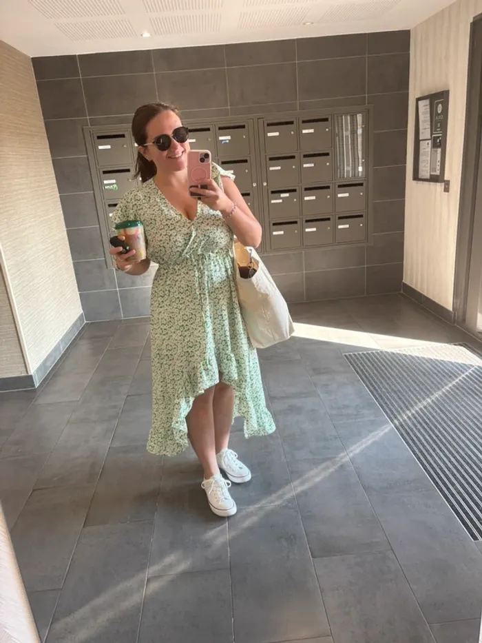 Robe vert estival en très bon état - photo numéro 7